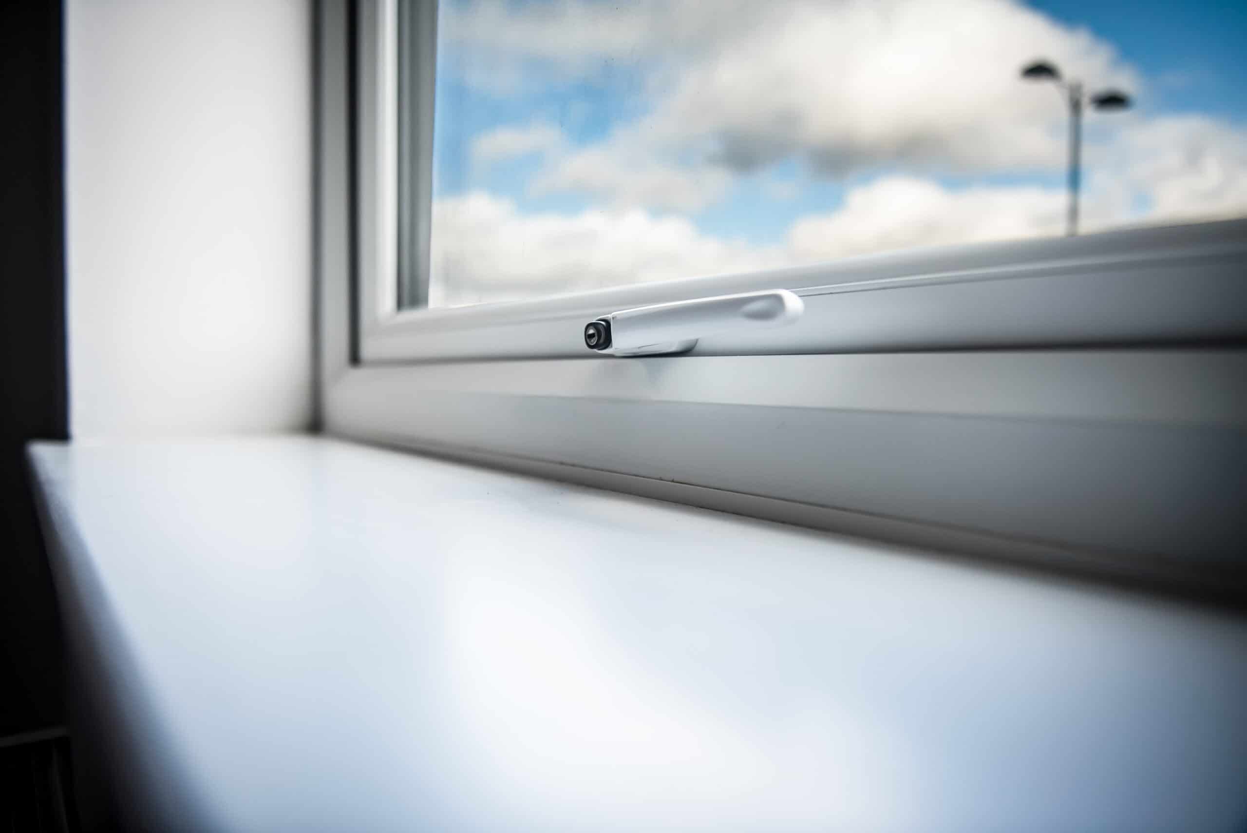 photo of a double glazed window